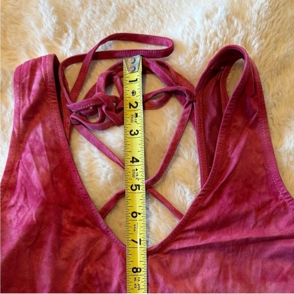 ⭐️4/$20 BUNDLE ITEM⭐️ Dainty Hooligan Tie-Dye Lace Up Bodysuit Size Small - Picture 8 of 8
